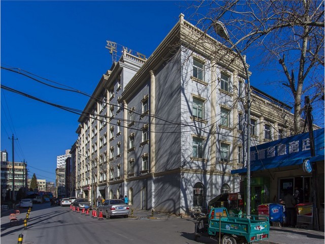 日照缅甸酸枝红木沙发